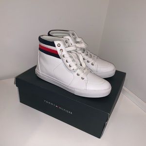 tommy hilfiger lowgen high top sneaker